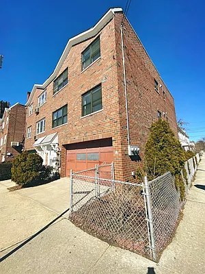 Rented by OOAKB&F INC | media 19