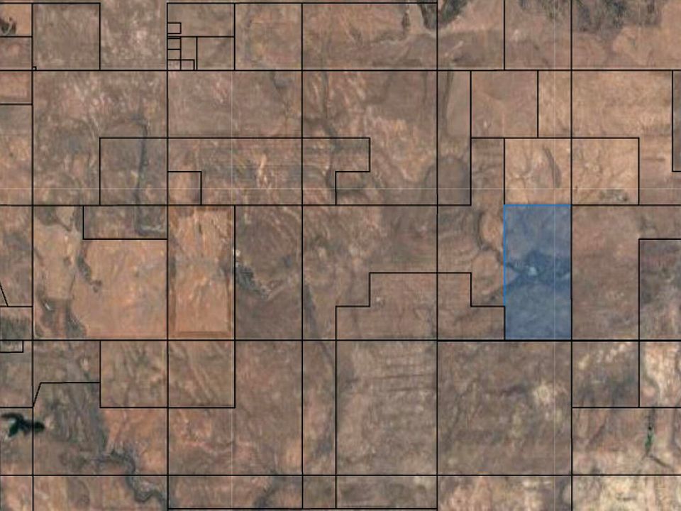 2nd image of Land Monticello