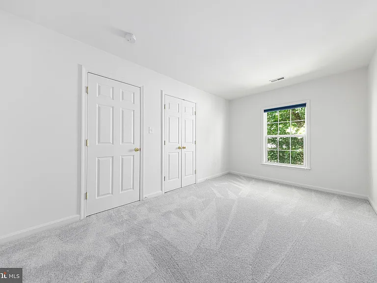 2032 S Langley St — Photo 24