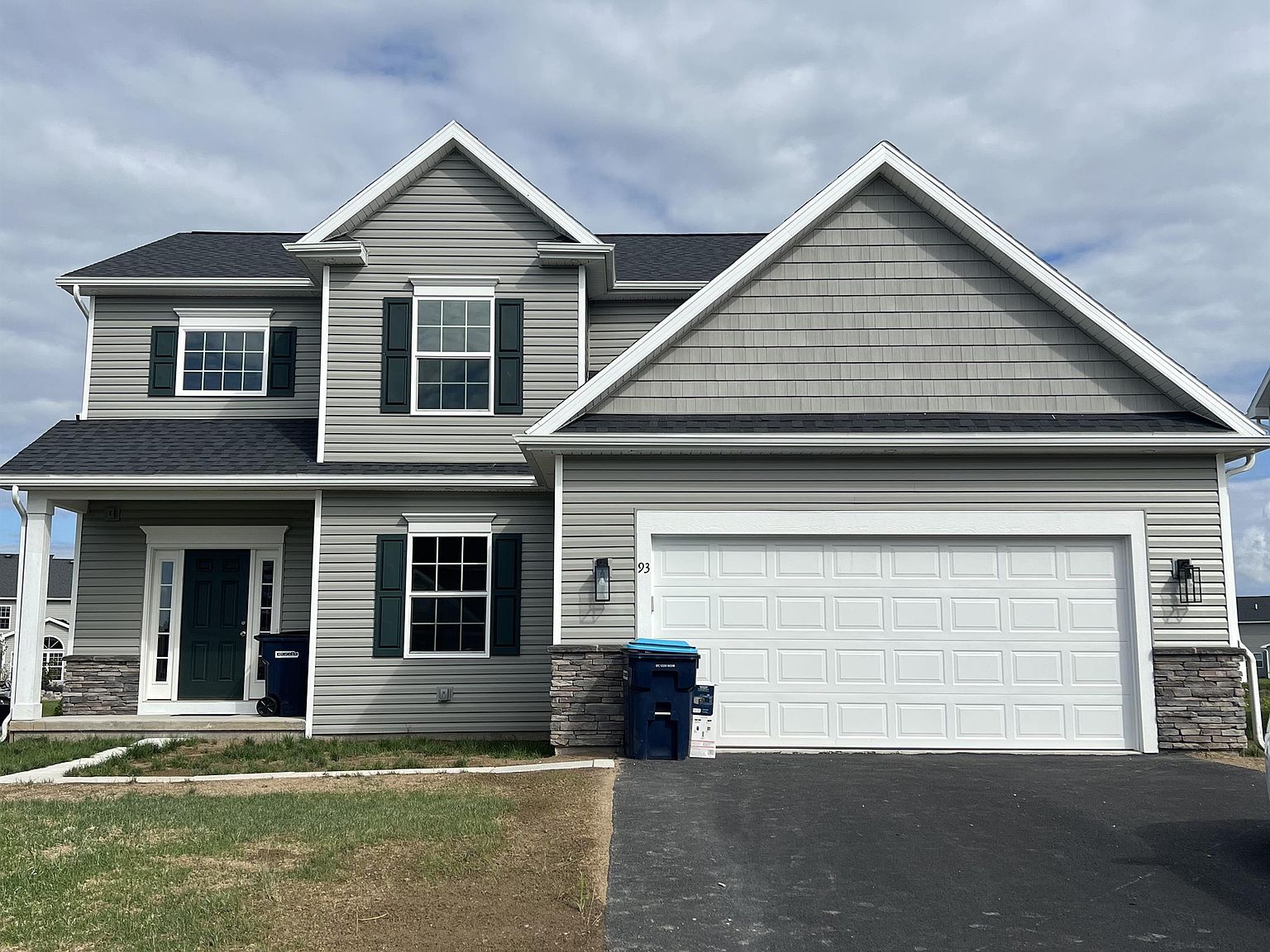 93 Candleford Hts, West Henrietta, NY 14586 Zillow