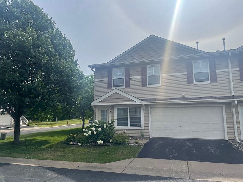 1st image of 3260 Oak View Dr