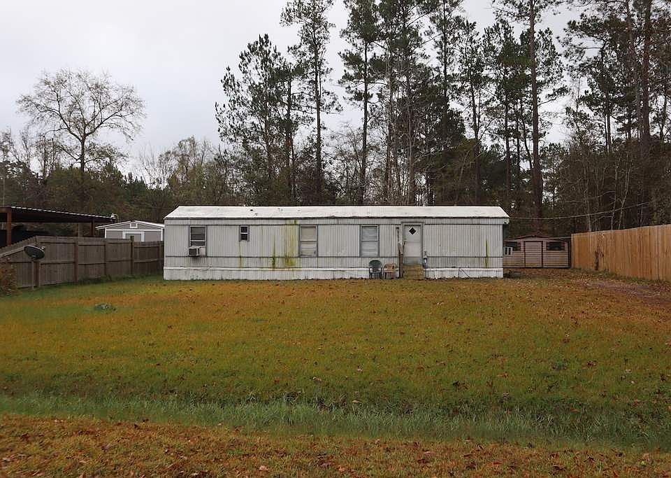 1st image of 8490 Cedar Dr