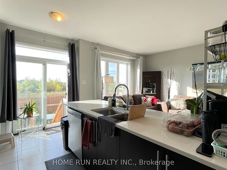 75 Aura Ave — Photo 16