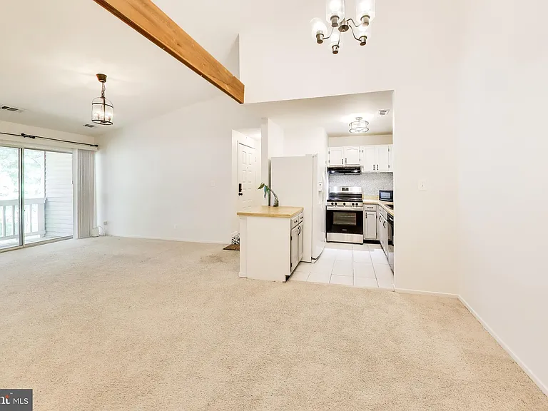 13117 Wonderland Way #4 — Photo 11