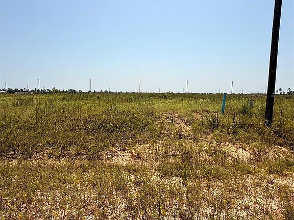 3rd image of 817 Road 591505