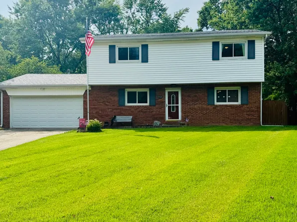 8422 Kankakee Ct, Indianapolis, IN 46217