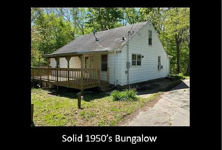 4190 N Old State Road 37 photo 1