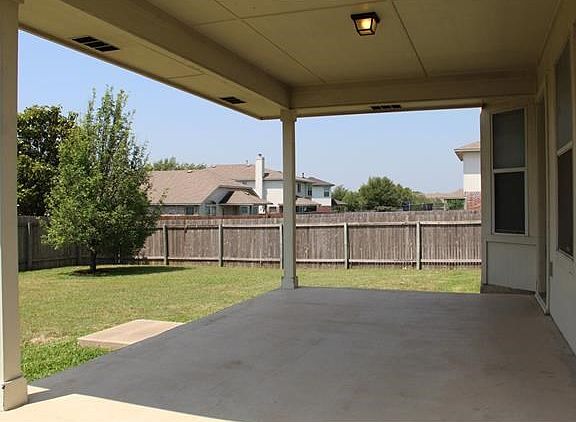 3rd image of 1501 Ty Cobb Pl