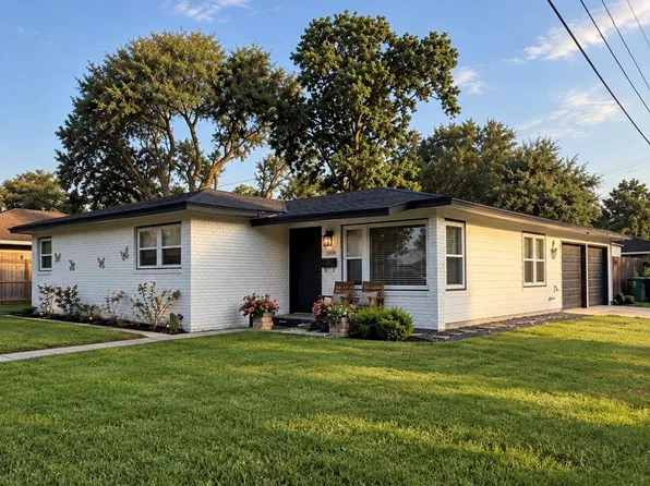 8506 Glenbrae St, Houston, TX 77061