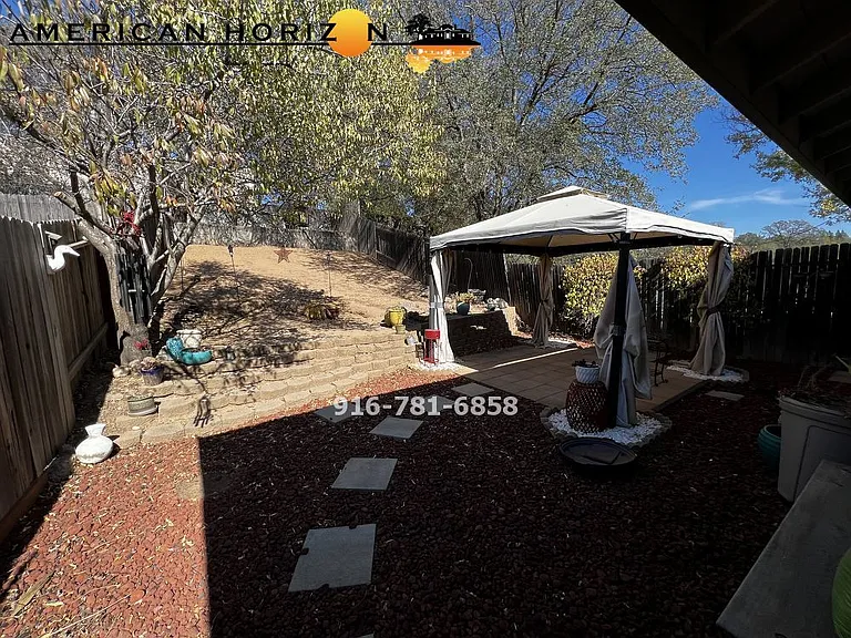 1735 Kent St #A — Photo 10