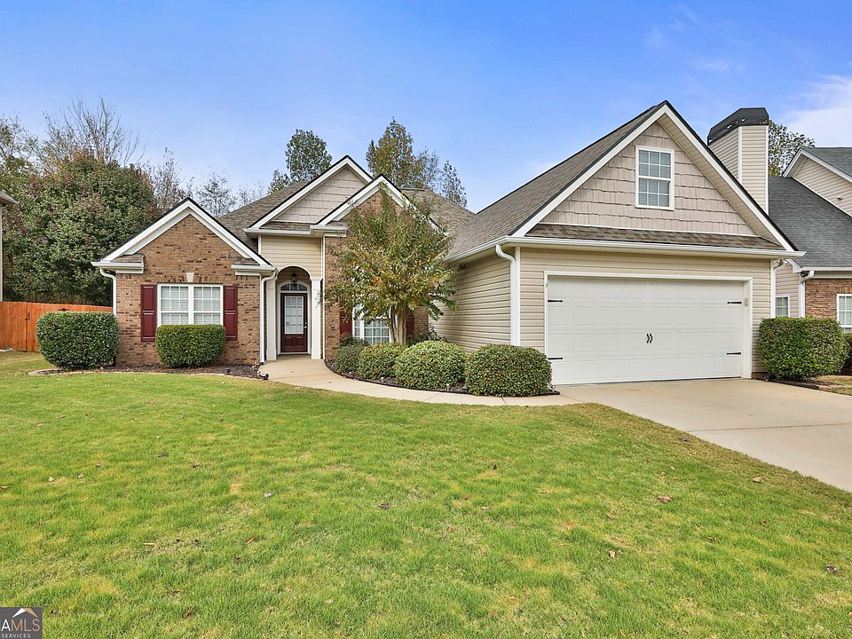 1st image of 227 Village Park Dr
