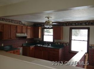 464 Dabneys Rd, Raphine, VA 24472