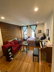 Rented by MOTION New York