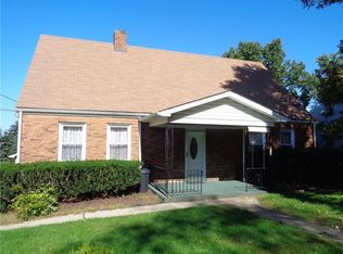 31 Forest Rd, Ambridge, PA 15003