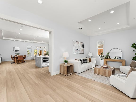 4th image of 1098 Piedmont Rd
