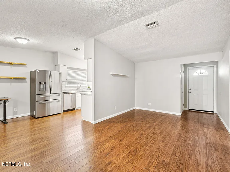 7600 Pheasant Run Dr — Photo 20