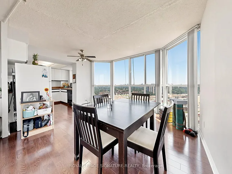 1360 Rathburn Rd E #1808 — Photo 9