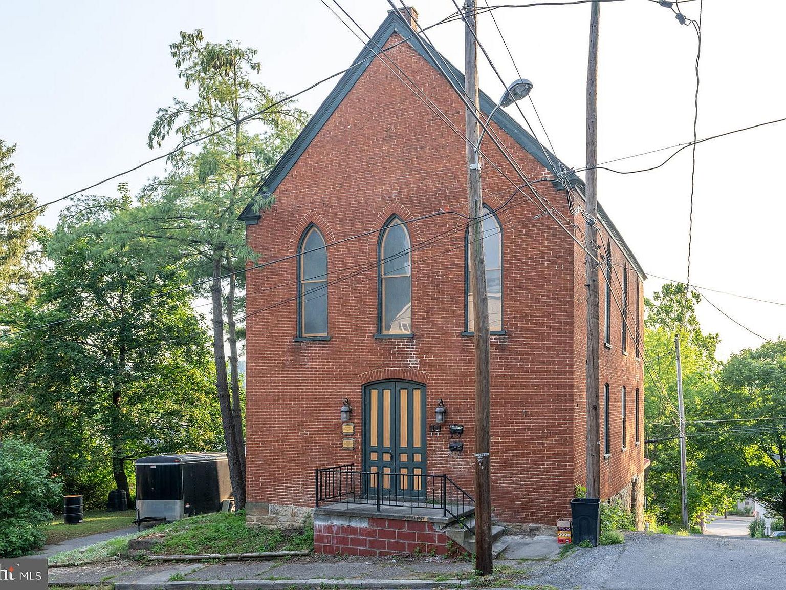 511 Front St, Hollidaysburg, PA 16648 Zillow