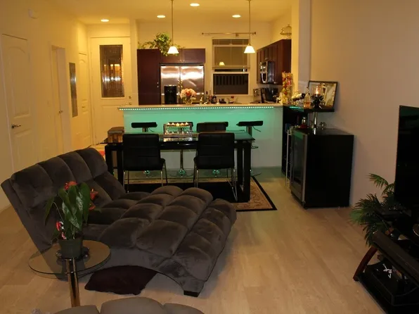 540 Manawai St APT 103, Kapolei, HI 96707
