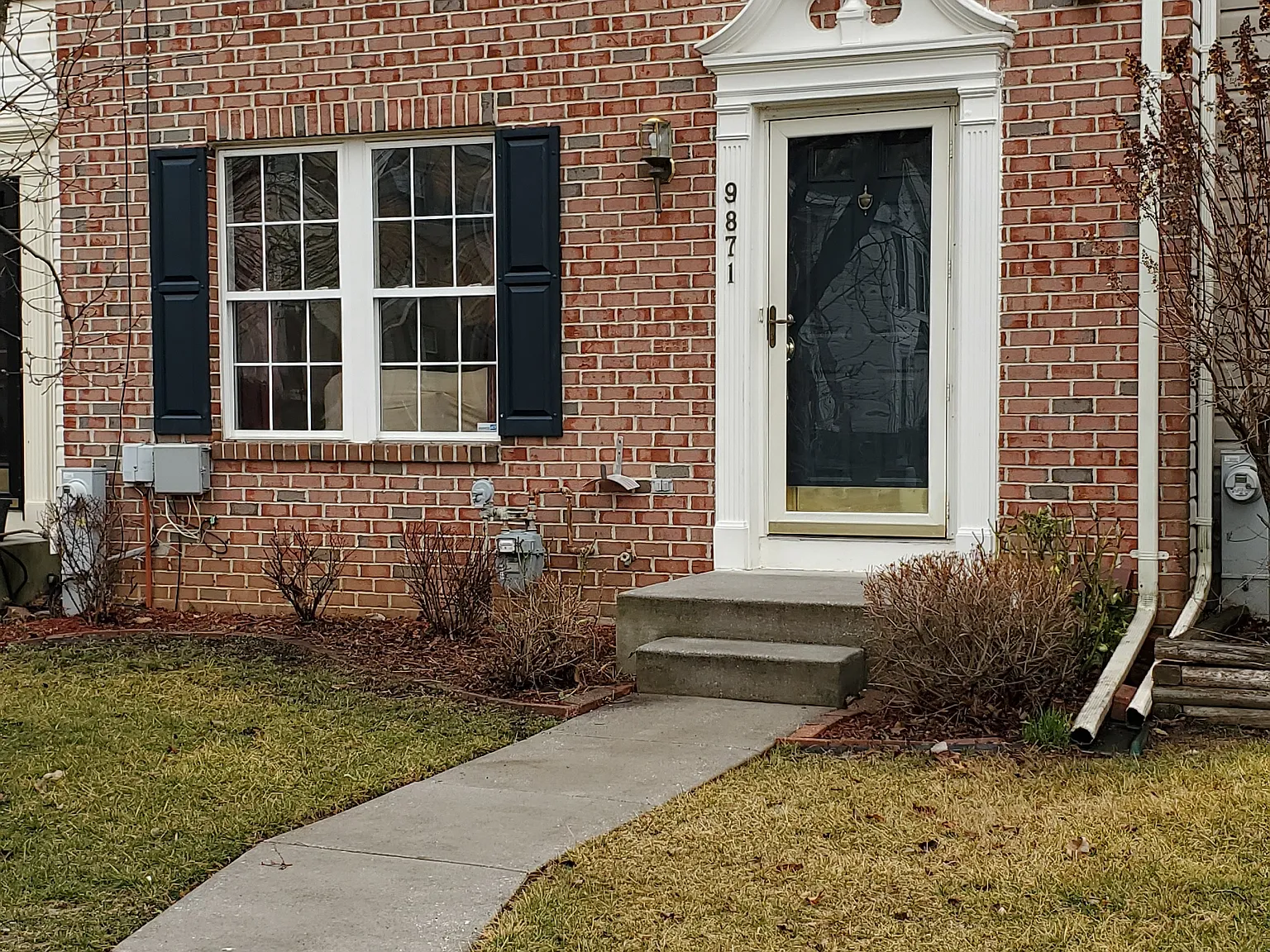 3 bed, 2.5 bath, 1240 sqft, $2,650 — Photo 2