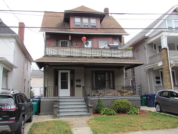 4th image of 21 Maywood Pl