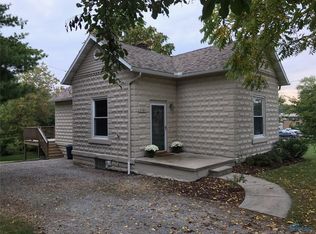 7181 Hall St, Holland, OH