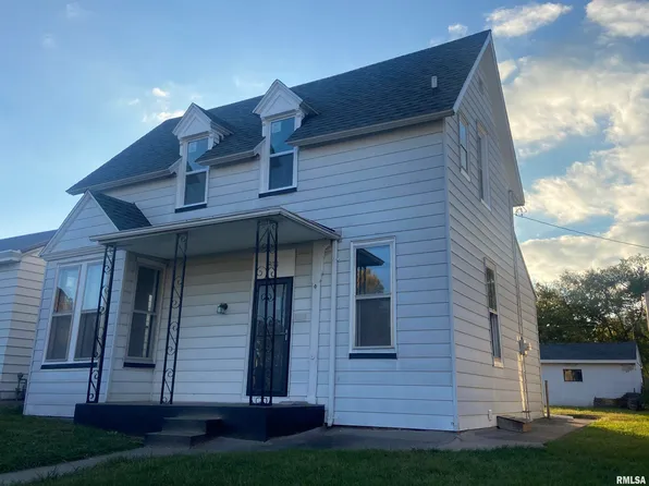 814 S 12th St, Quincy, IL 62301