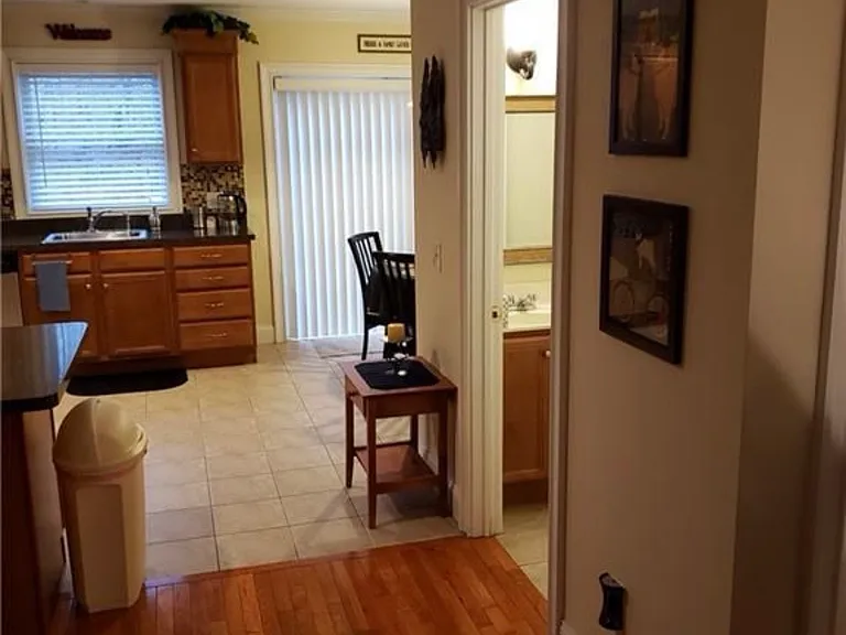 86 Otrobando Ave #6 — Photo 8