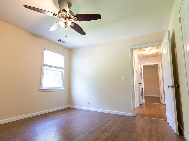 313 Rachel Rd — Photo 10