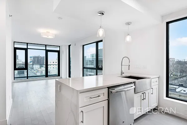 Rented by Elegran | media 21