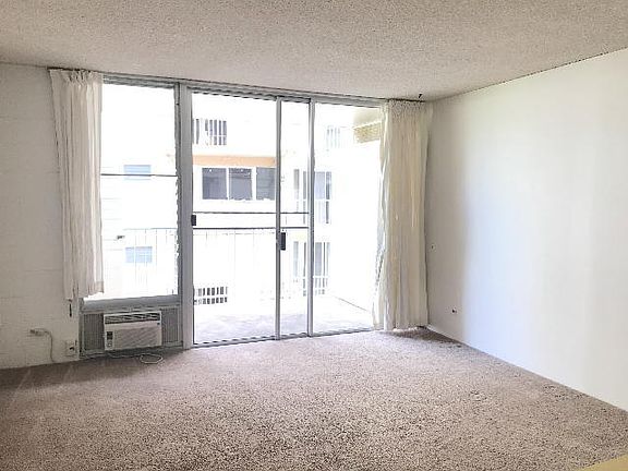 4th image of 909 Ala Lilikoi St APT 403
