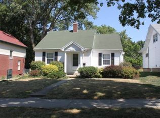 1218 W Daniel St, Champaign, IL 61821