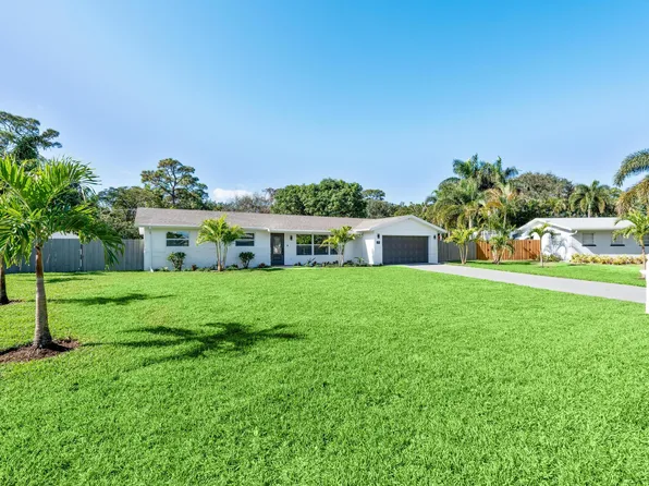 791 Mimosa Court, Haverhill, FL 33415