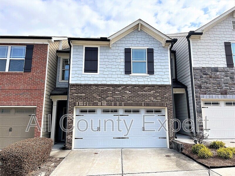 1st image of 220 Bobbie Way