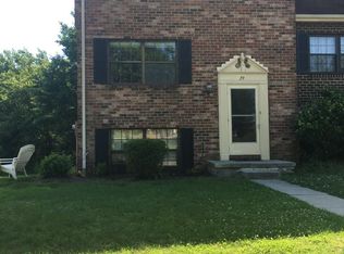 29 Brucester Bridge Ct, Catonsville, MD 21228
