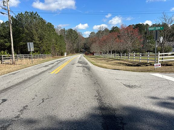 4th image of 5065 Rabbit Farm Rd