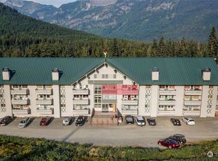 220 Tanner Way #C-412, Snoqualmie Pass, WA