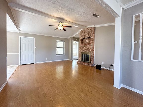 2nd image of 1608 Becker Dr
