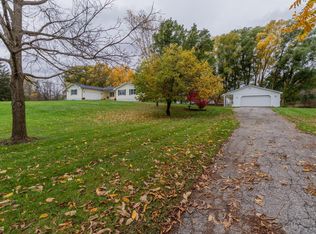629 Braidwood Rd, Riley, MI 48041