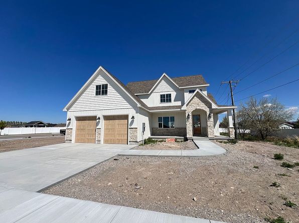 6077 Maggie Dr