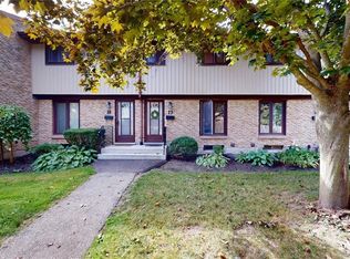 91 Avonwood Dr #17, Stratford, ON N4Z1B2