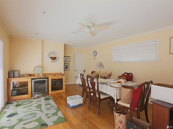 3rd image of 2644 Monterey St