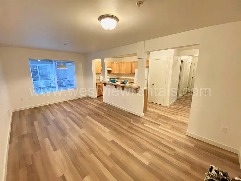 524 32nd St #102 — Photo 5