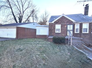 8845 University Pl, Detroit, MI 48224