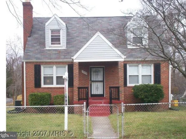 5709 Janice Ln, Temple Hills, MD 20748