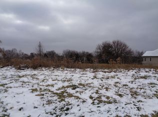 381 W Wachter Rd, Galena, IL 61036