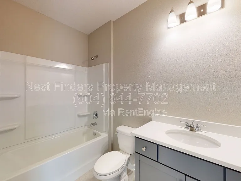 235 Starnberg Ct — Photo 15