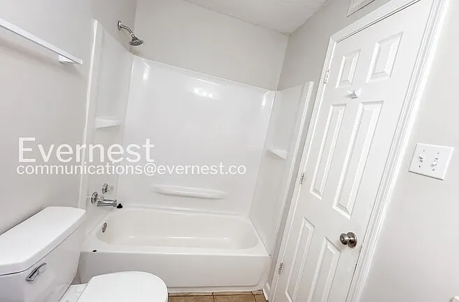 8474 Charleston Dr — Photo 14