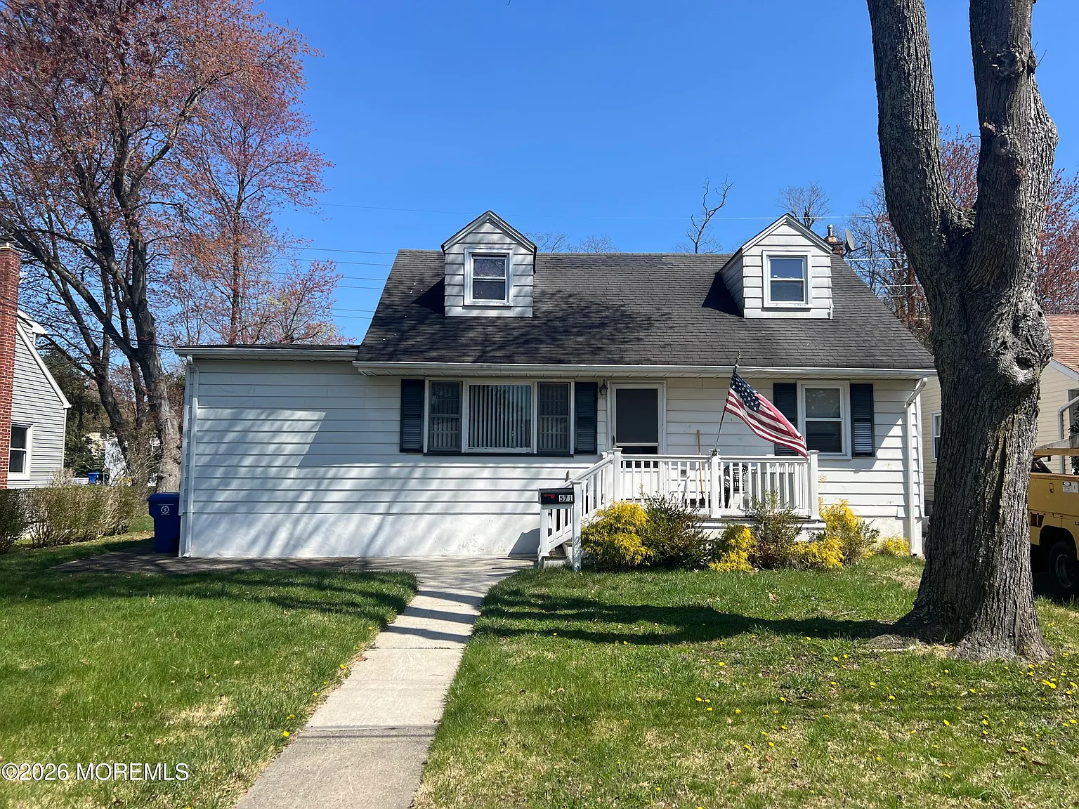 571 Hopping Road photo 1