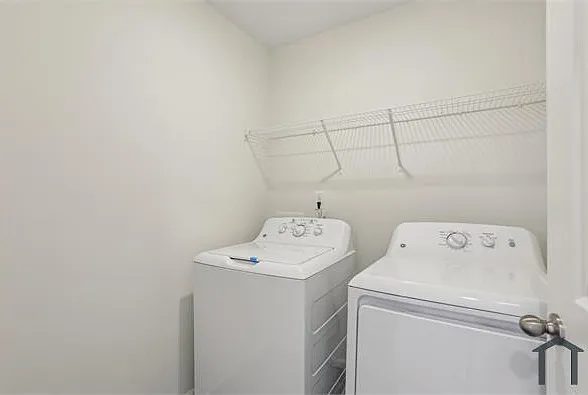 2582 Grey Hawk Dr — Photo 22